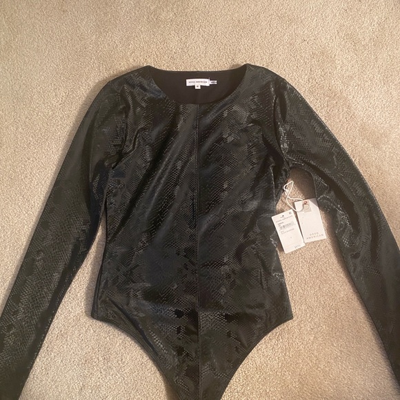 Good American Tops - Good American size 2 (us size medium) thong bodysuit NWT